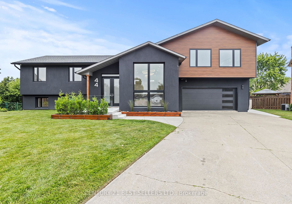 44-farewell-crescent-west-lincoln-ontario-x12233710
