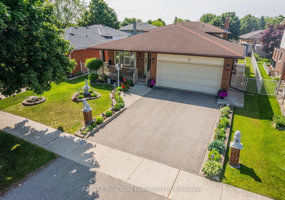 7-quaiser-street-kitchener-ontario-x12233822