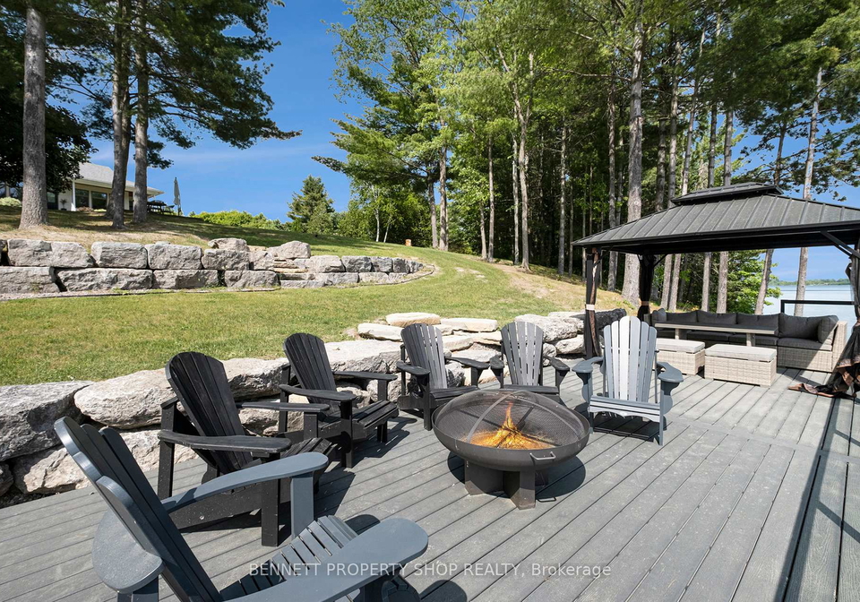 1074-mill-ridge-road-mcnabbraeside-ontario-x12233836