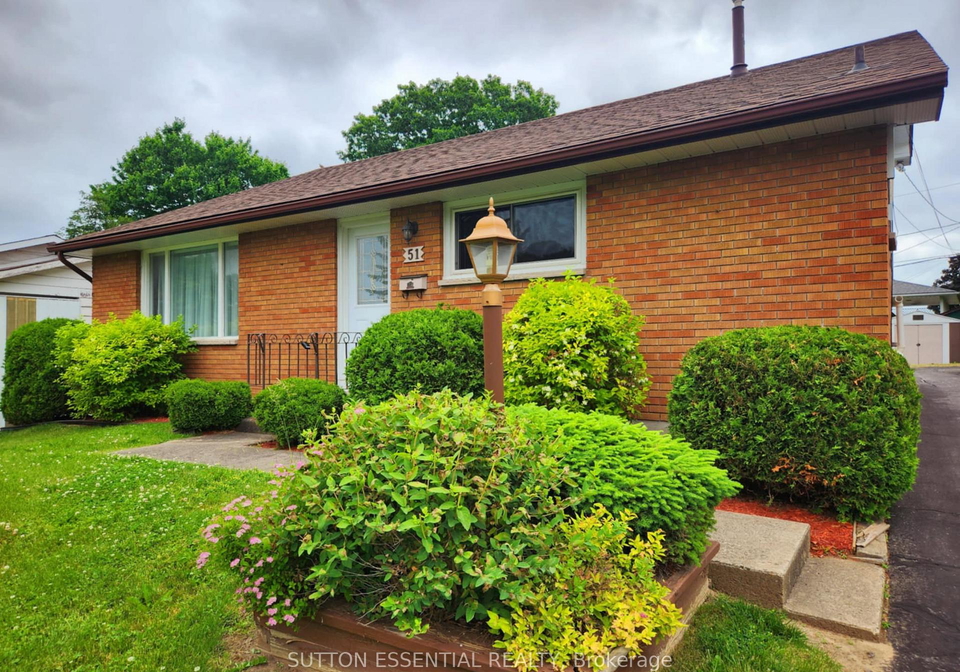 51-manor-drive-brockville-ontario-x12233932