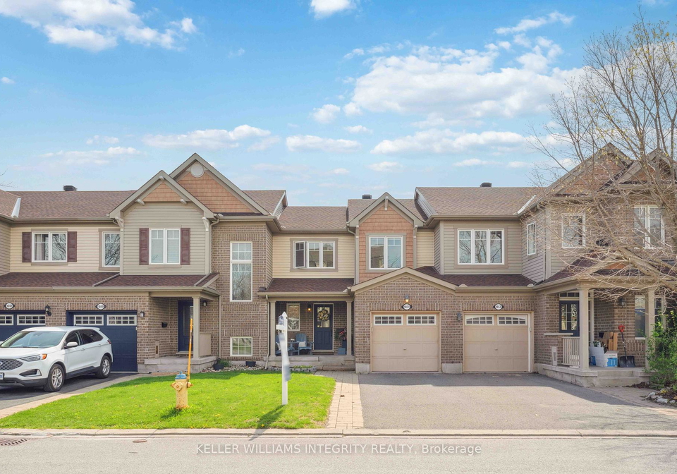 1051-pampero-crescent-ottawa-ontario-x12233997