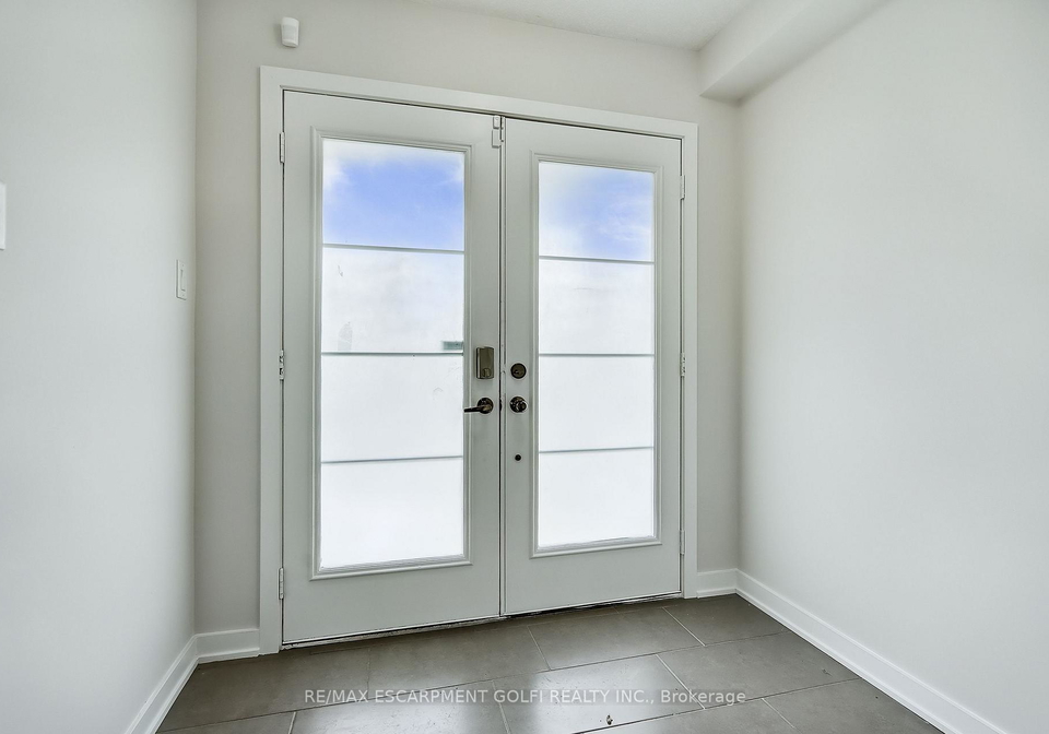 65-west-glen-avenue-hamilton-ontario-x12234065