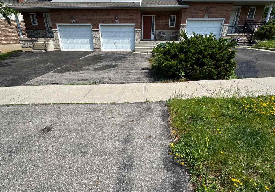 1125-harrogate-drive-hamilton-ontario-x12234096