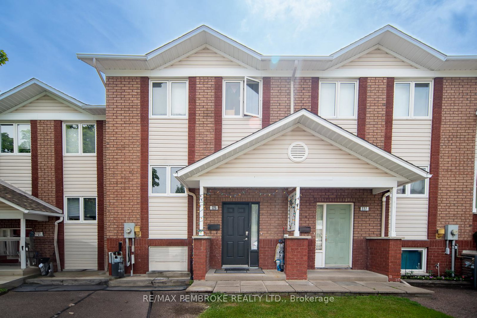 225-willoughby-crescent-pembroke-ontario-x12234311