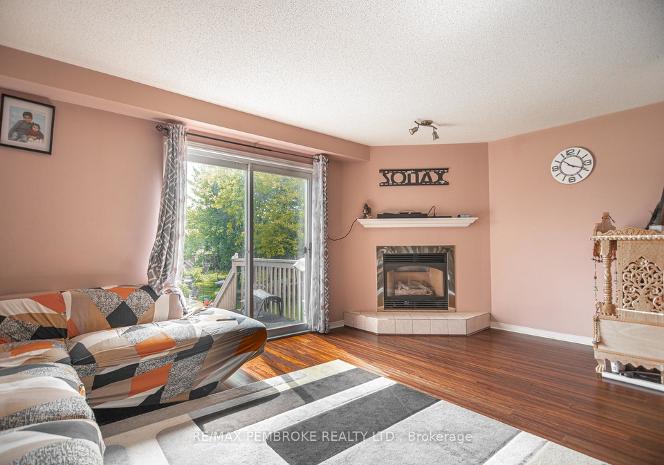225-willoughby-crescent-pembroke-ontario-x12234311