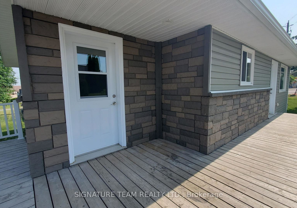 109-melanie-street-bonnechere-valley-ontario-x12234808
