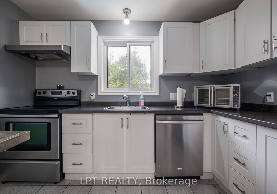 304-sunrise-crescent-kingston-ontario-x12234817