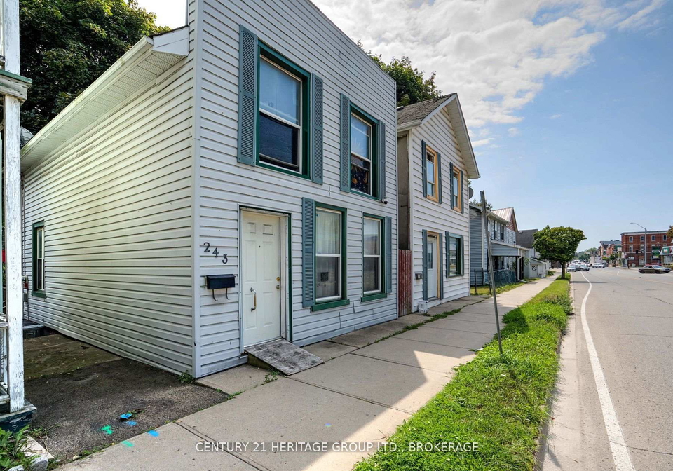 243-king-street-e-gananoque-ontario-x12234848