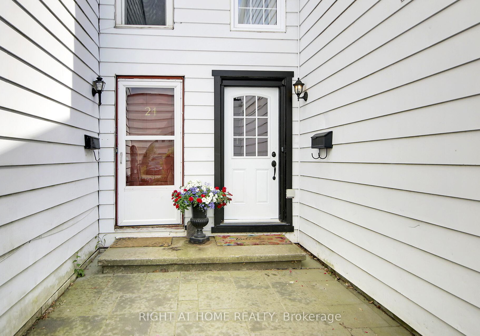 26-grady-crescent-ottawa-ontario-x12234869