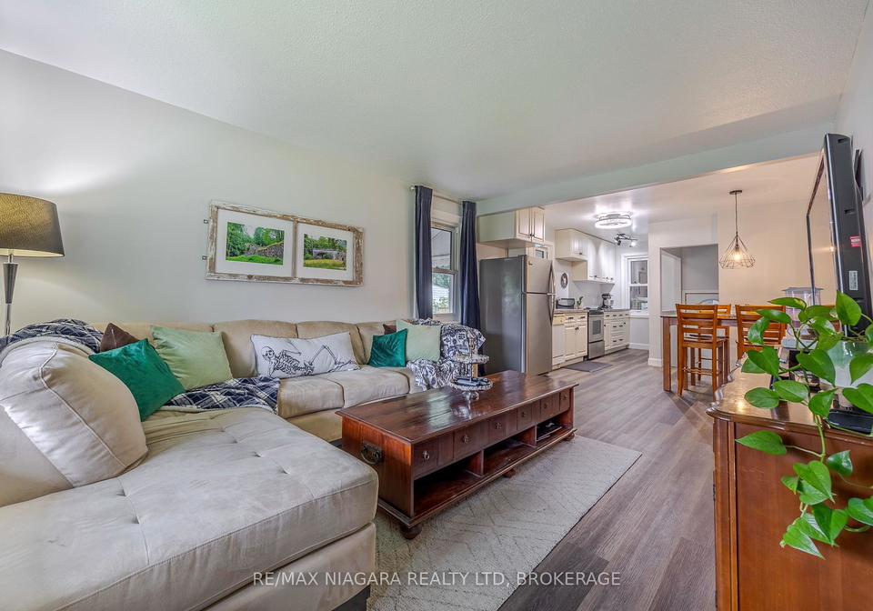 6294-murray-street-niagara-falls-ontario-x12234948