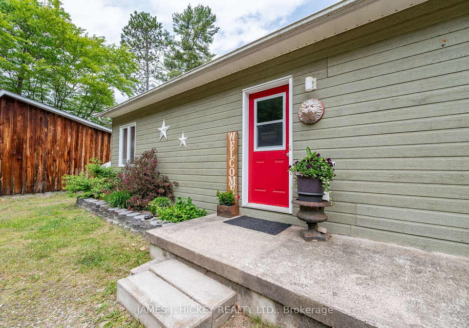 196-loon-valley-lane-head-clara-maria-head-clara-and-maria-ontario-x12234990