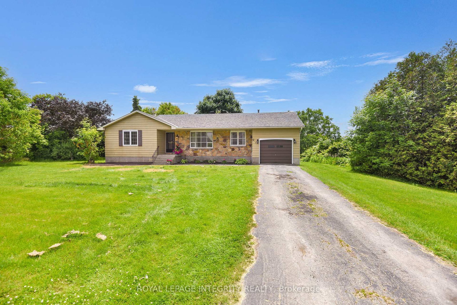 5022-county-road-29-elizabethtown-kitley-ontario-x12235135