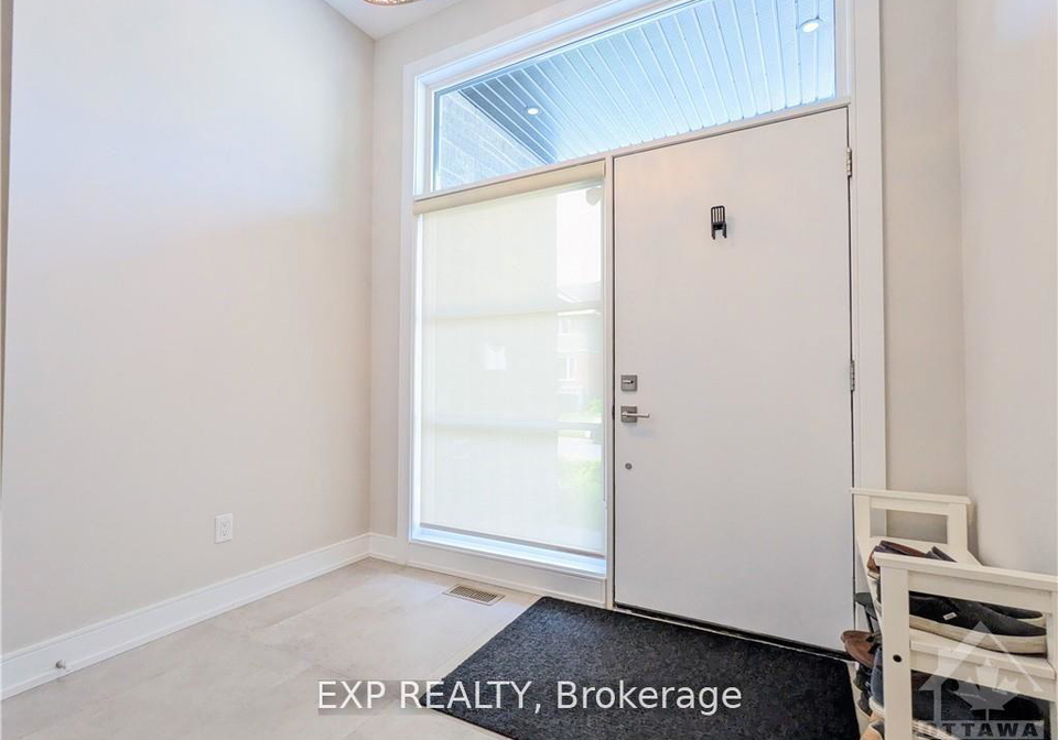 215a-royal-avenue-ottawa-ontario-x12235281