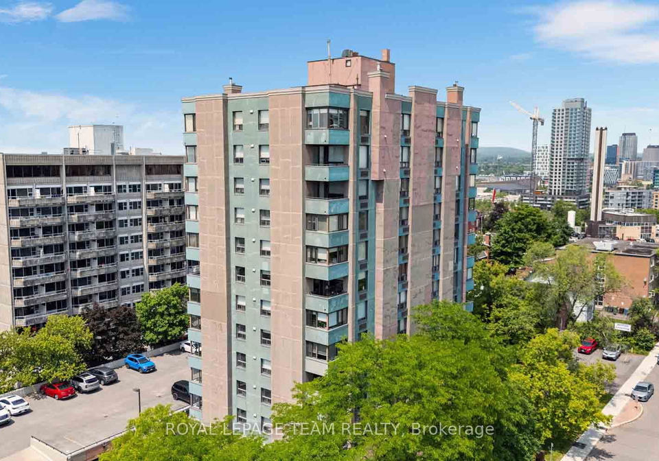 40-arthur-street-ottawa-ontario-x12235368
