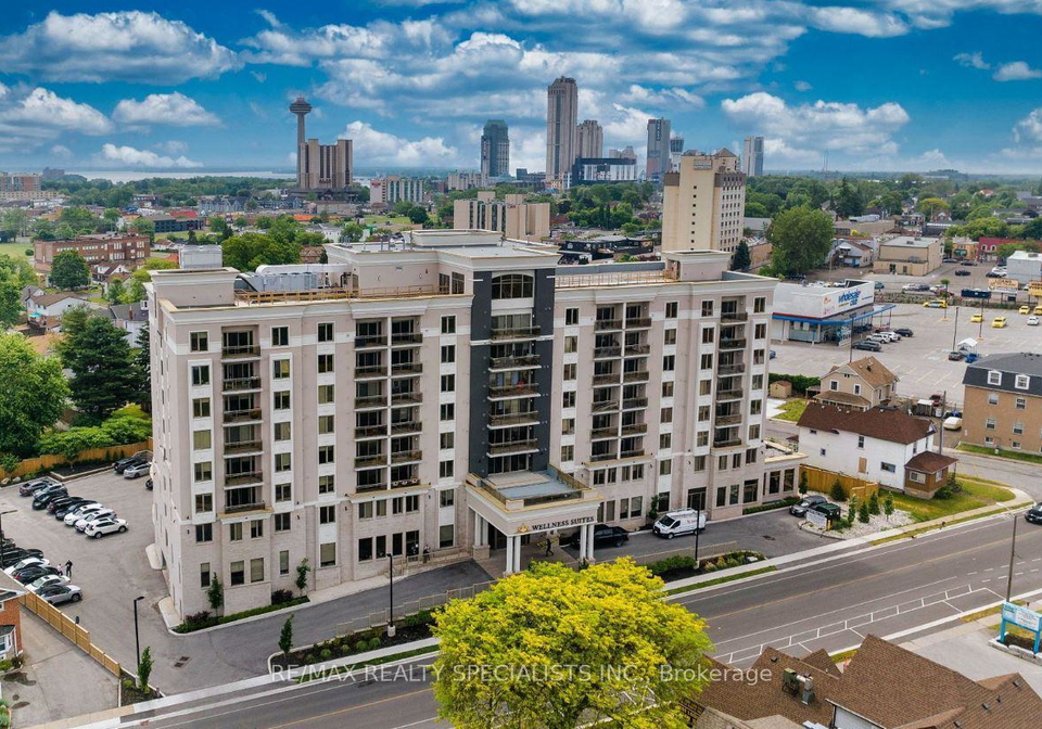 5698-main-street-niagara-falls-ontario-x12235569