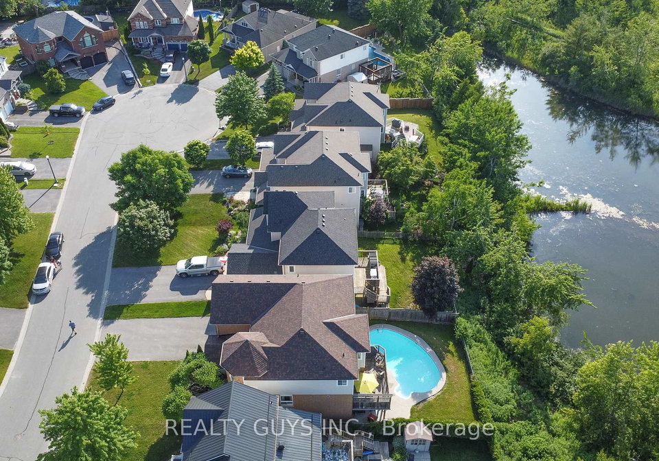 14-carson-court-peterborough-west-ontario-x12235676