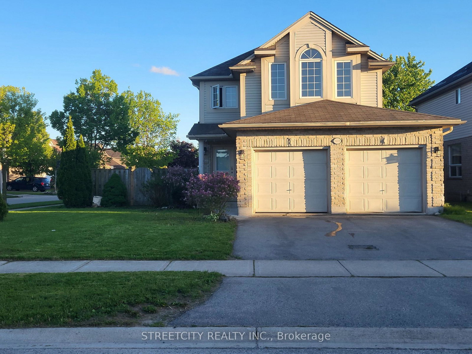 1633-mcneil-place-london-south-ontario-x12235791