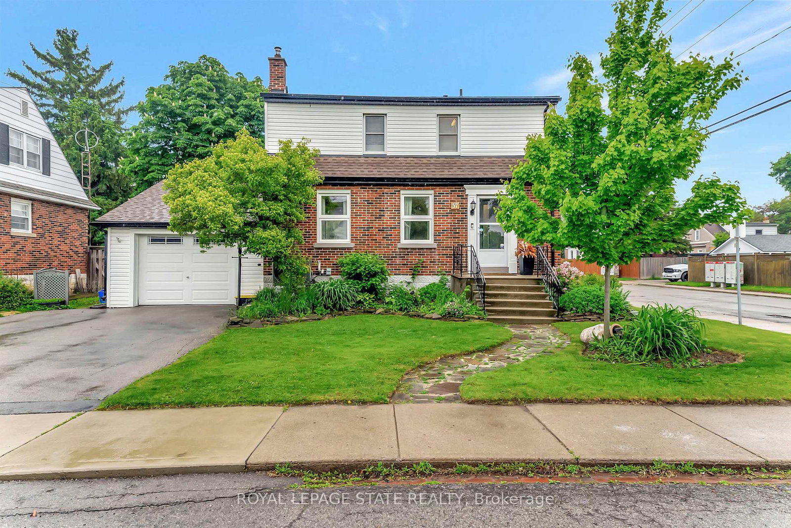 57-west-4th-street-hamilton-ontario-x12235837