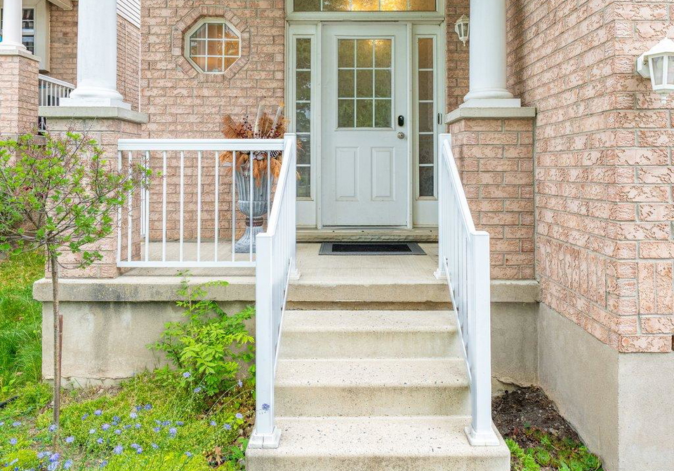 47-newport-drive-cambridge-ontario-x12235838