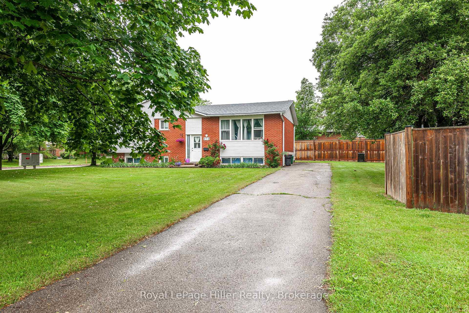 292-maple-avenue-stratford-ontario-x12235925