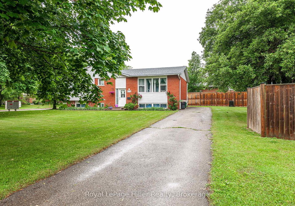 292-maple-avenue-stratford-ontario-x12235925