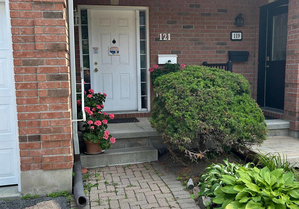 121-rideau-street-kingston-ontario-x12236009