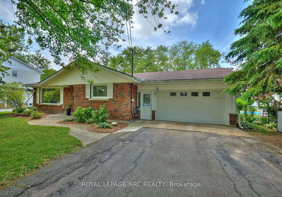 143-gadsby-avenue-welland-ontario-x12236048