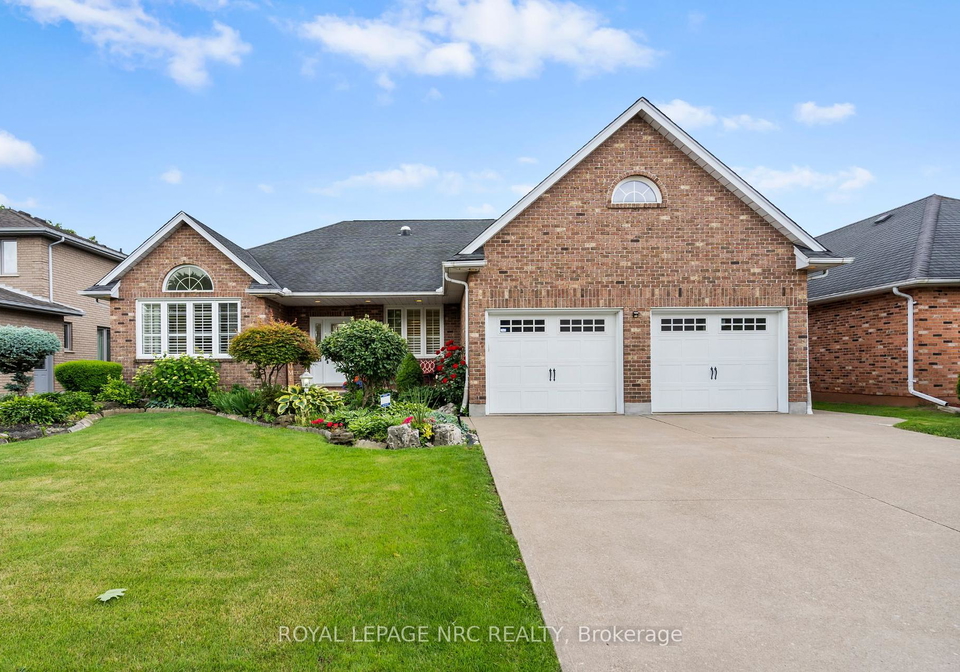 7712-south-wood-drive-niagara-falls-ontario-x12236205