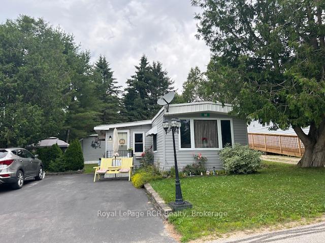 90-sussex-square-georgian-bluffs-ontario-x12236235