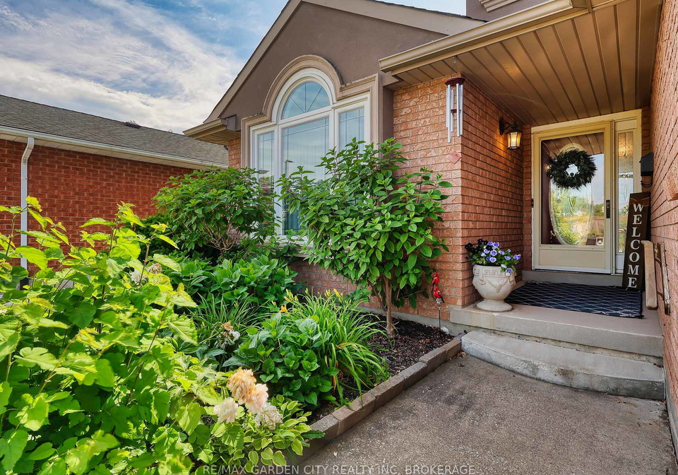 192-northwood-drive-welland-ontario-x12236351