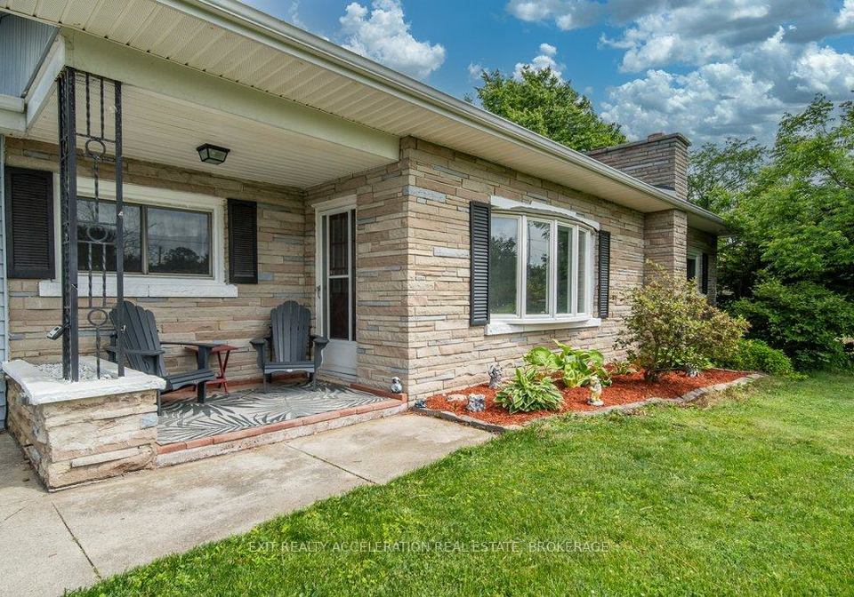 1810-sydenham-road-kingston-ontario-x12236380