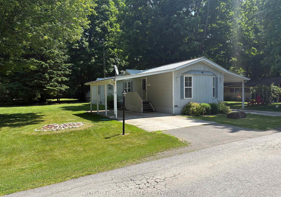 10146-county-43-road-s-north-dundas-ontario-x12236491