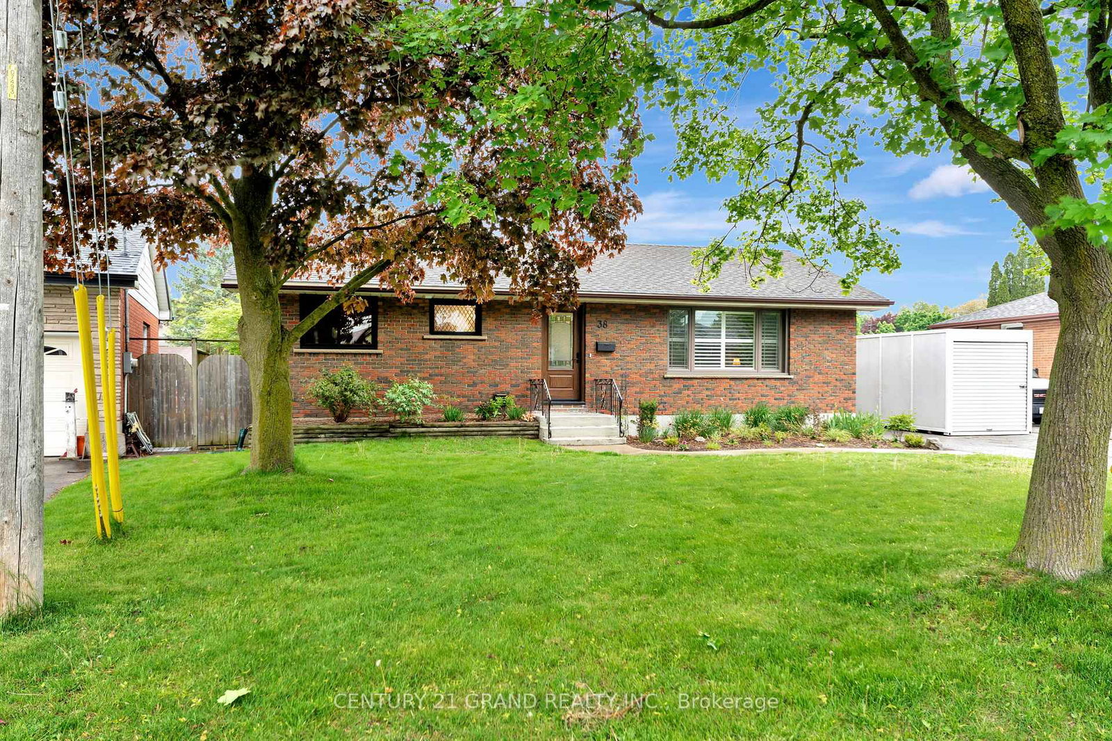 38-hickery-place-brant-ontario-x12236707