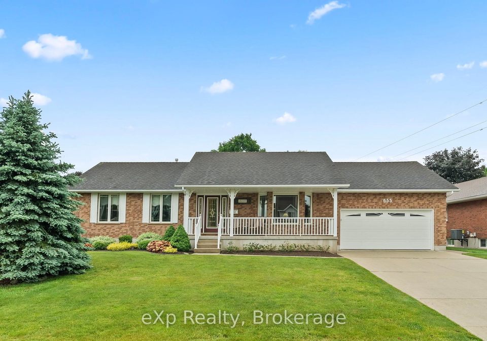 655-17th-street-crescent-hanover-ontario-x12236739