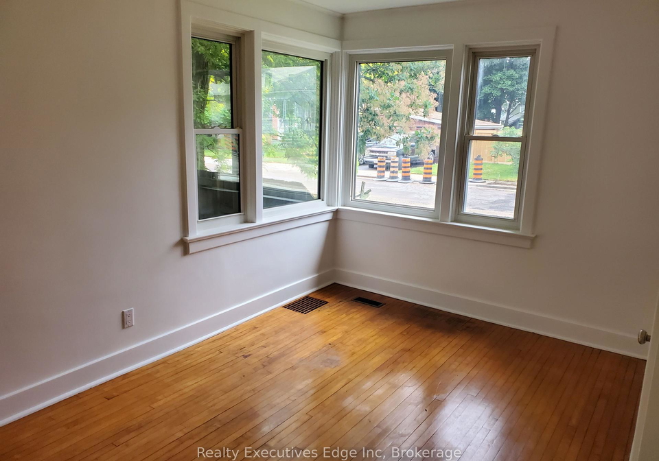 20-armstrong-avenue-guelph-ontario-x12236747