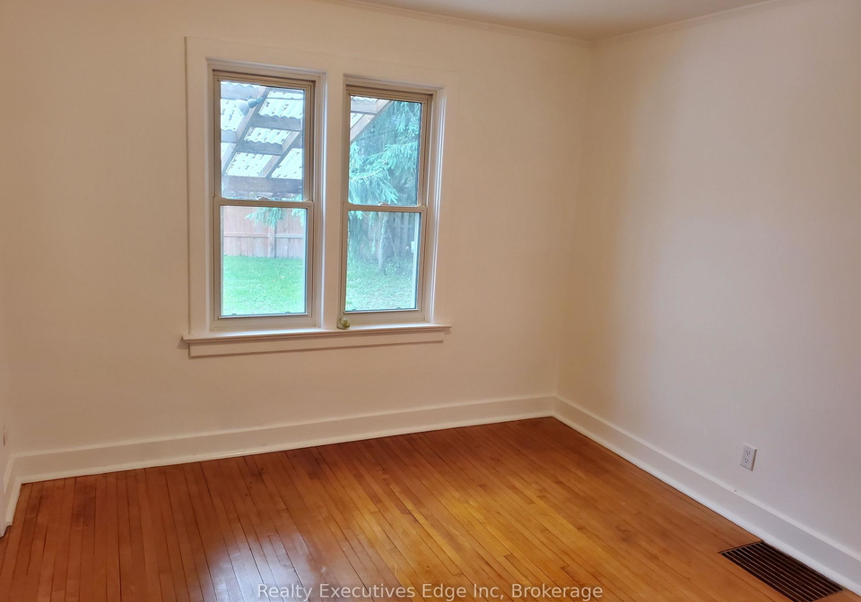 20-armstrong-avenue-guelph-ontario-x12236747