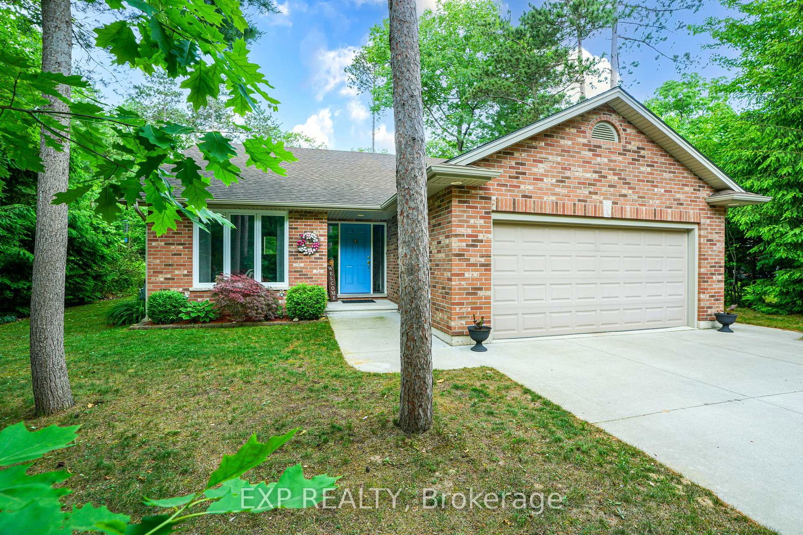 9940-old-river-road-lambton-shores-ontario-x12236787