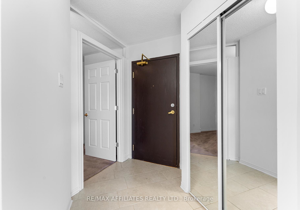 310-central-park-drive-ottawa-ontario-x12236860
