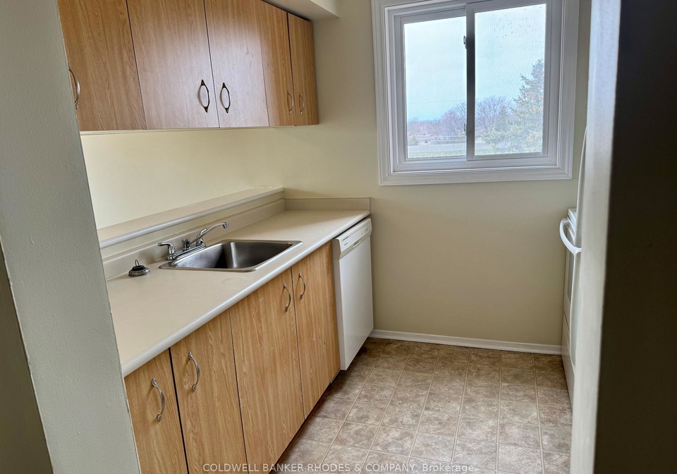 325-centrum-boulevard-ottawa-ontario-x12236870