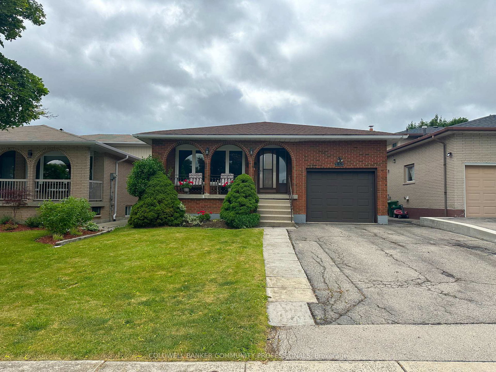 233-lawnhurst-court-hamilton-ontario-x12236905