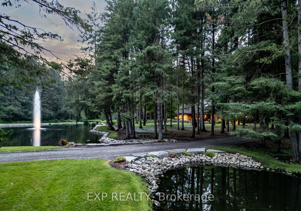 10608-longwoods-road-middlesex-centre-ontario-x12236931
