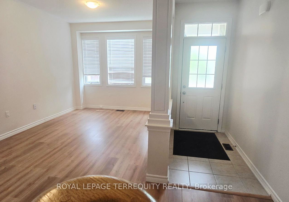 596-settlers-ridge-peterborough-north-ontario-x12236933