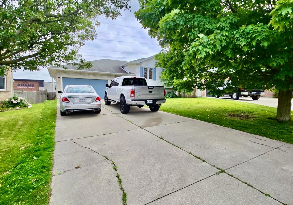 14-old-orchard-glen-woodstock-ontario-x12236934