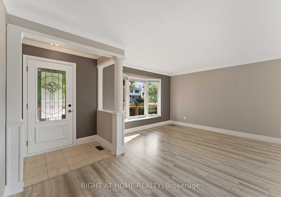 599-donald-street-ottawa-ontario-x12237000