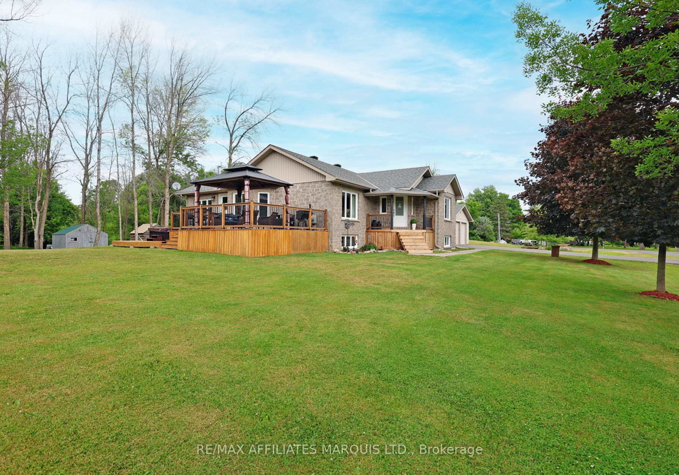 14075-willbruck-drive-south-stormont-ontario-x12237041