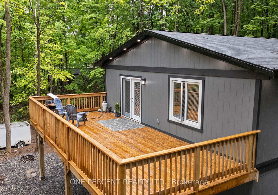 1057-twelve-mile-lake-road-minden-hills-ontario-x12237147