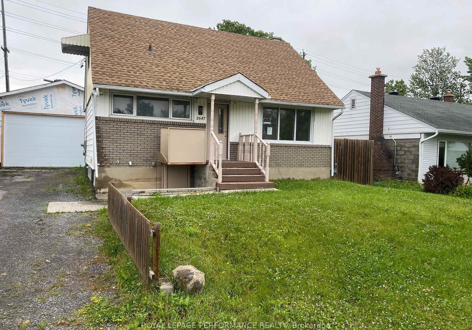 2647-ayers-avenue-ottawa-ontario-x12237379
