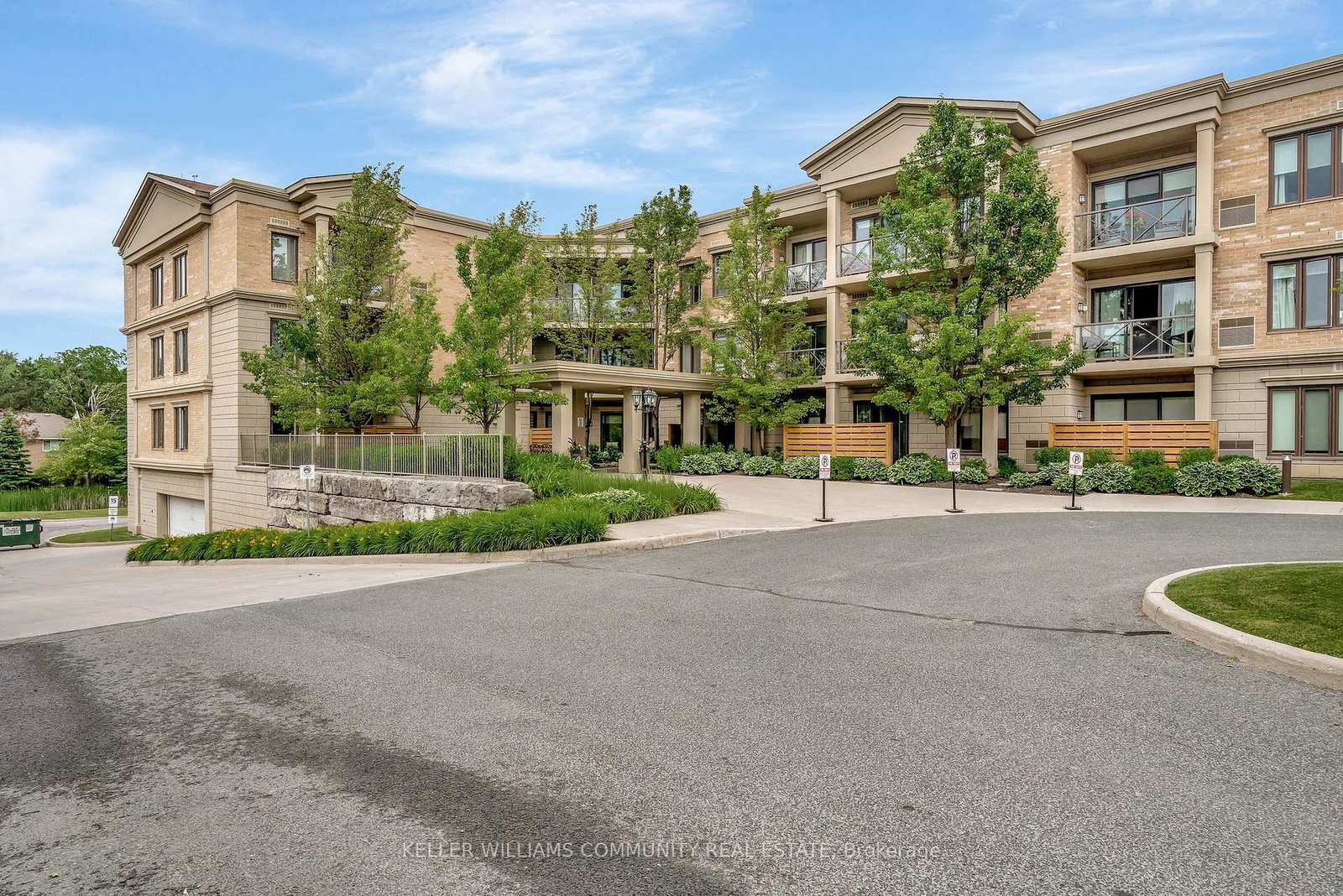 869-clonsilla-avenue-peterborough-west-ontario-x12237500