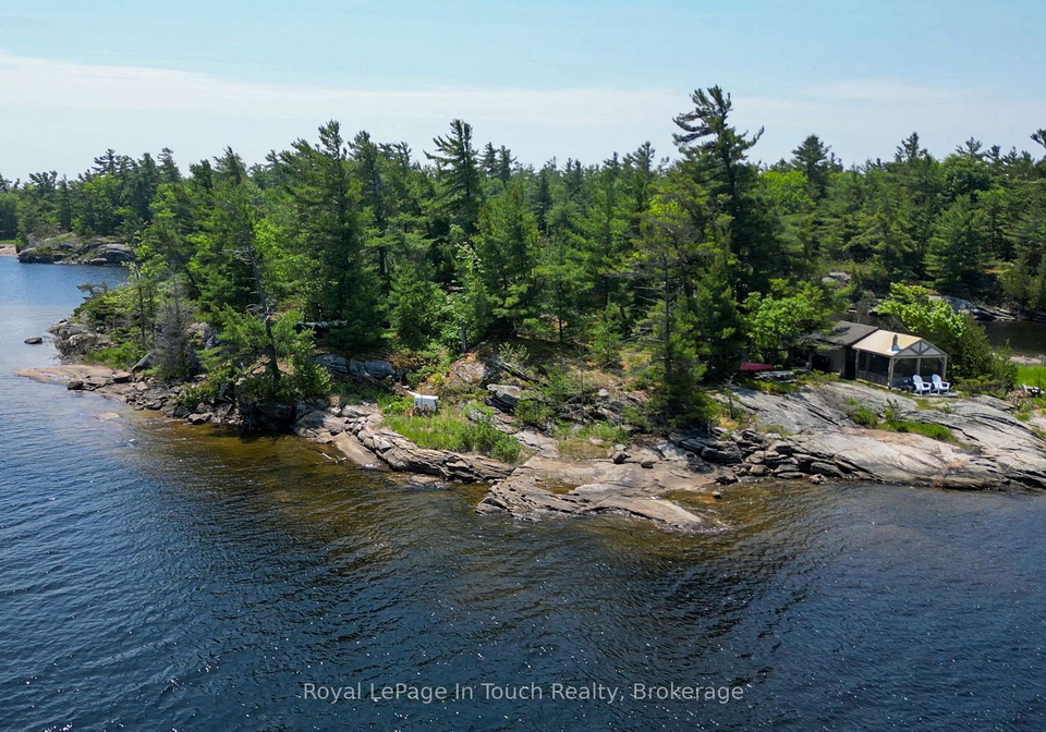 2-island-1690-georgian-bay-ontario-x12237521