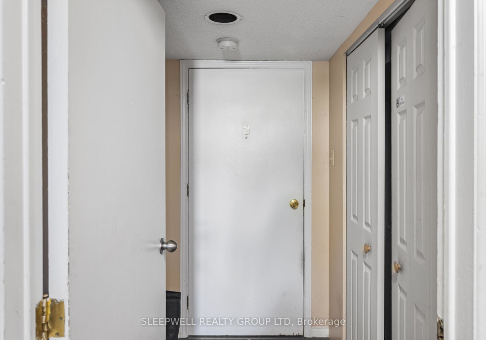 2628-don-street-ottawa-ontario-x12237765